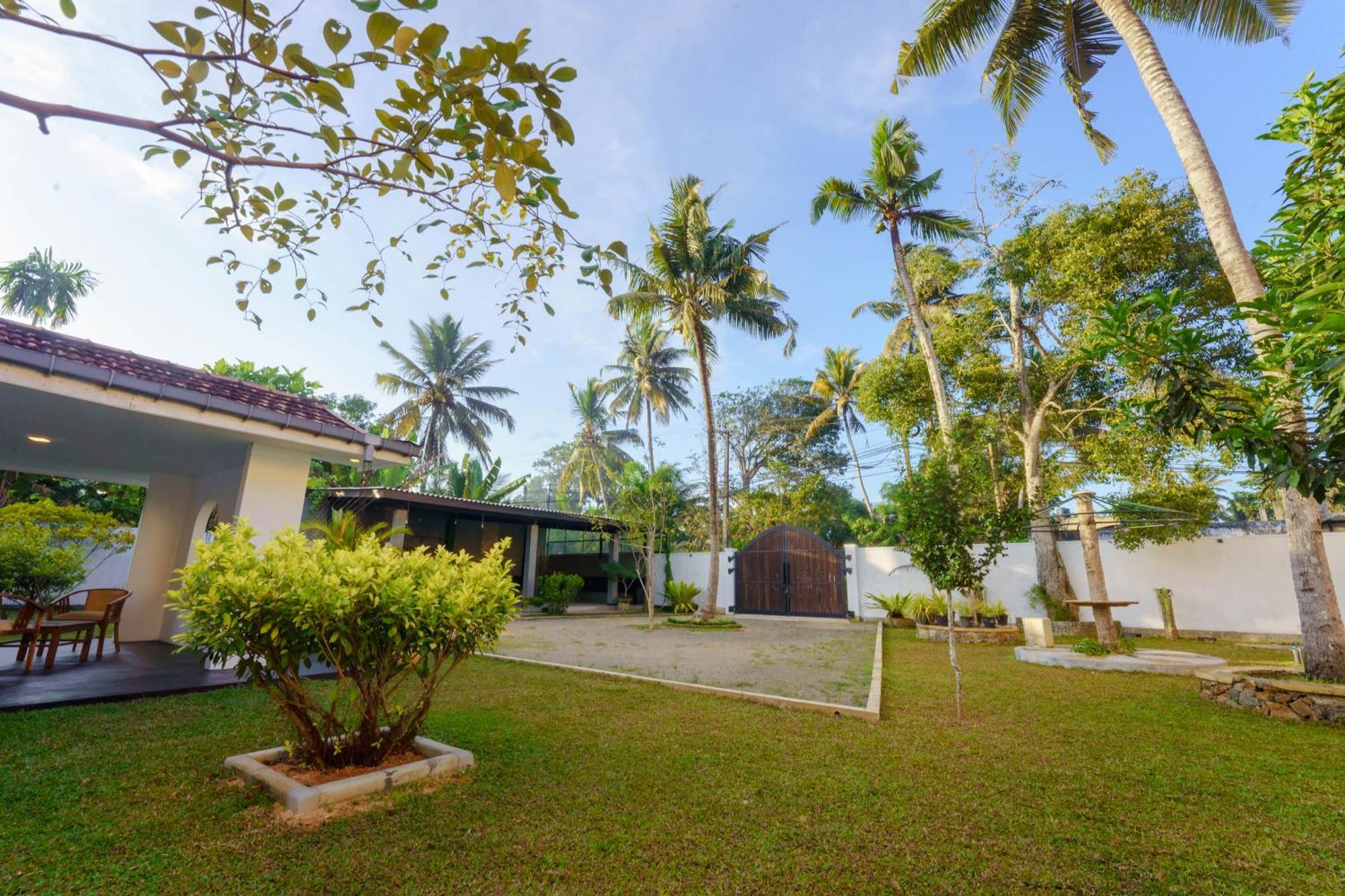 מטרה The Embrace Villa מראה חיצוני תמונה